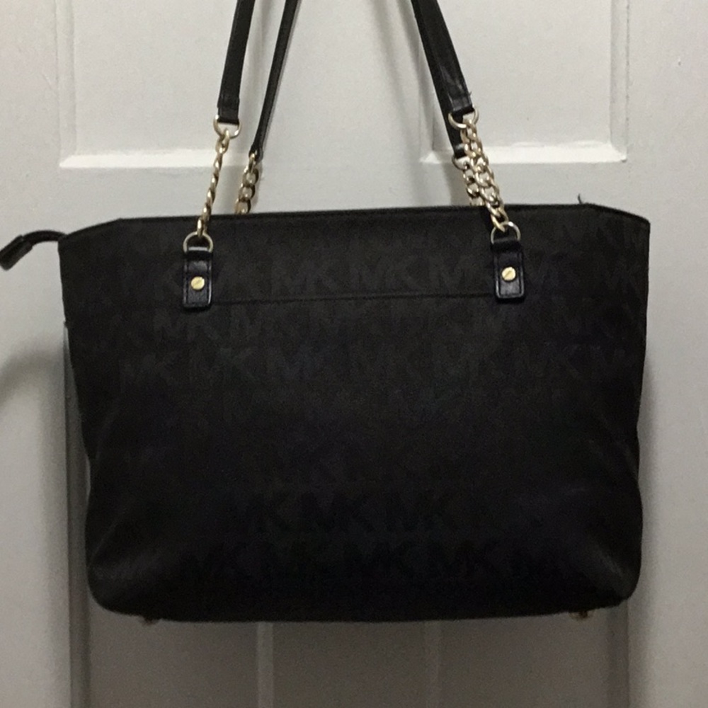 Micheal Kors MK Printed Fabric Tote - Picture 7 of 8